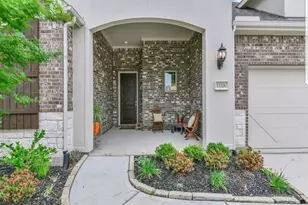 13326 Lake Chesdin Rd, Houston, TX 77044 - Photo 3