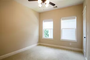 8610 Ashland Way, Houston, TX 77055 - Photo 27