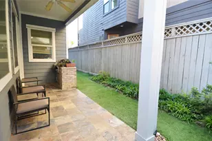 8610 Ashland Way, Houston, TX 77055 - Photo 33