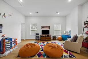 917 Moody St, Houston, TX 77009 - Photo 19