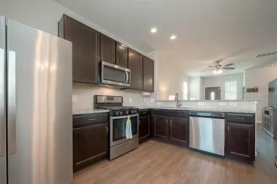 5138 Wolgan Lake Court, Katy, TX 77449 - Photo 7