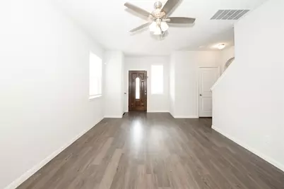 5138 Wolgan Lake Court, Katy, TX 77449 - Photo 3