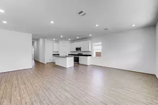 135 Daylight Crst Dr, Crosby, TX 77532 - Photo 7