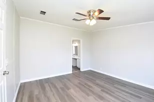 12767 Roy Harris Loop, Conroe, TX 77306 - Photo 11