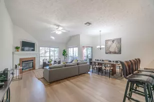 8051 Bay Branch Dr, The Woodlands, TX 77382 - Photo 7