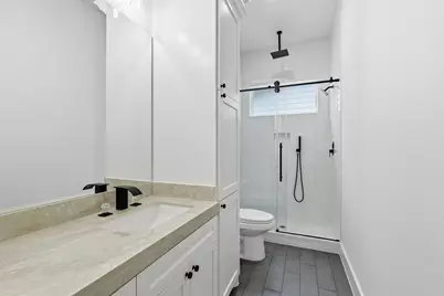 204 Milwaukee Street, Houston, TX 77009 - Photo 31