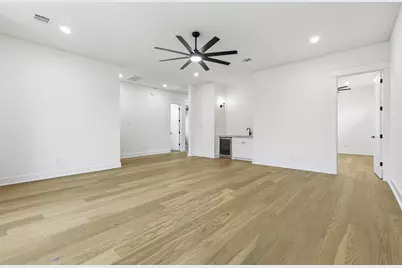 204 Milwaukee Street, Houston, TX 77009 - Photo 25