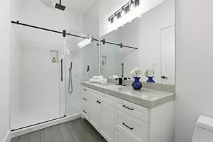 204 Milwaukee St, Houston, TX 77009 - Photo 7