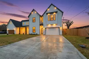 204 Milwaukee St, Houston, TX 77009 - Photo 3