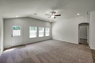 25062 Lindsey Ln, Magnolia, TX 77354 - Photo 11