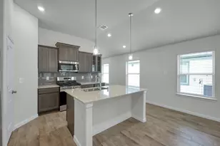 25062 Lindsey Ln, Magnolia, TX 77354 - Photo 5