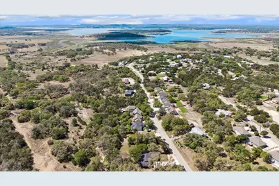 1231 Lavaca, Canyon Lake, TX 78133 - Photo 15