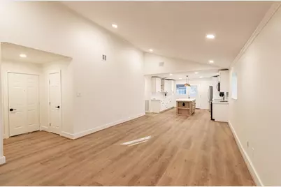 1102 Ashdale Drive, Sugar Land, TX 77498 - Photo 7