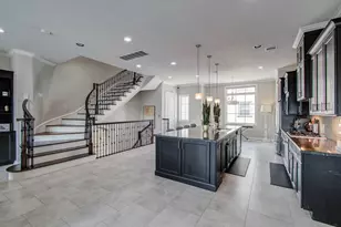 11123 Olympia Dr, Houston, TX 77042 - Photo 15