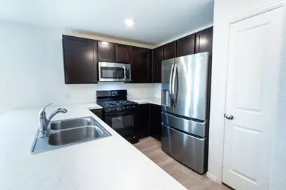 7727 Cedar Birch Drive E, Katy, TX 77493 - Photo 3