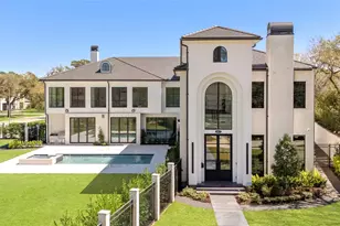 5517 Sturbridge Dr, Houston, TX 77056 - Photo 1