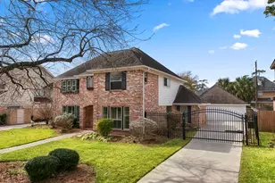 16611 Brenton Oaks Dr, Spring, TX 77379 - Photo 3