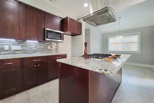 11811 Poplar Creek Dr, Houston, TX 77077 - Photo 11