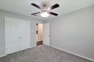 11811 Poplar Creek Dr, Houston, TX 77077 - Photo 19