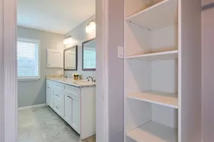 11811 Poplar Creek Dr, Houston, TX 77077 - Photo 17