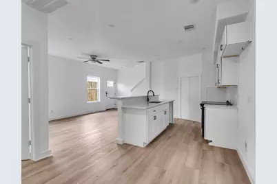 8629 Homewood Lane Unit A, Houston, TX 77028 - Photo 3