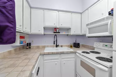 2100 Tanglewilde Street #205, Houston, TX 77063 - Photo 17
