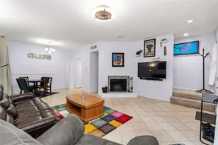 2100 Tanglewilde St, Houston, TX 77063 - Photo 13