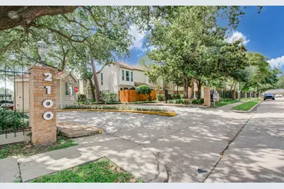 2100 Tanglewilde Street #205, Houston, TX 77063 - Photo 5