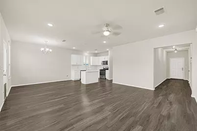 2210 Timberland Country Court, Conroe, TX 77304 - Photo 7