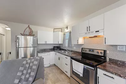 1416 Ave N 1/2, Galveston, TX 77550 - Photo 21