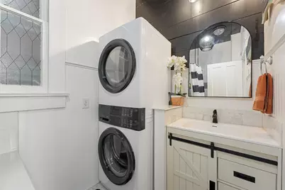 1416 Ave N 1/2, Galveston, TX 77550 - Photo 15