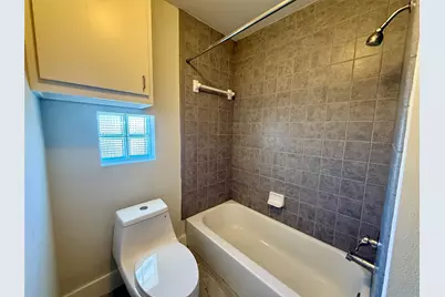 9833 Sandra Ann Court, Houston, TX 77025 - Photo 21
