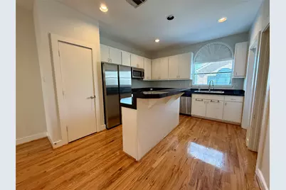 9833 Sandra Ann Court, Houston, TX 77025 - Photo 15