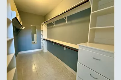 9833 Sandra Ann Court, Houston, TX 77025 - Photo 9