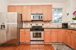 1129 W 15th 1/2 St, Houston, TX 77008 - Photo 17