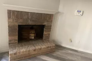 7402 Alabonson Rd, Houston, TX 77088 - Photo 7