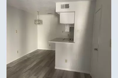 7402 Alabonson Rd #309, Houston, TX 77088 - Photo 5