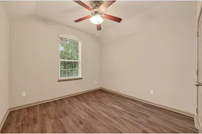 2510 Shady Falls Lane, Pearland, TX 77584 - Photo 23