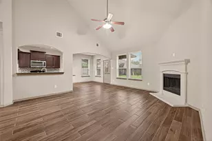 2510 Shady Falls Ln, Pearland, TX 77584 - Photo 9