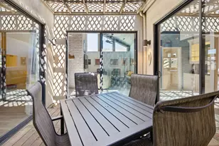 9403 Denbury Way, Houston, TX 77025 - Photo 9
