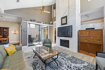9403 Denbury Way, Houston, TX 77025 - Photo 5