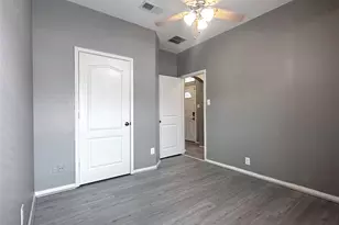 3307 Raintree Village Dr, Katy, TX 77449 - Photo 11