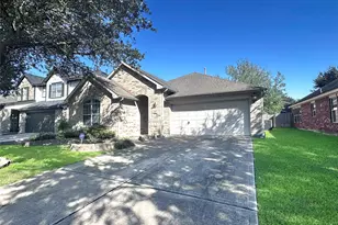 3307 Raintree Village Dr, Katy, TX 77449 - Photo 3
