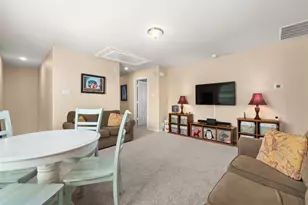 2108 Sweet Bay Dr, Texas City, TX 77568 - Photo 9