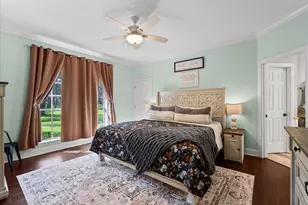 7210 Pine Dr, Alvin, TX 77511 - Photo 9