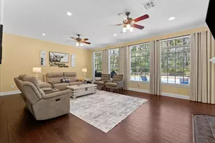 7210 Pine Dr, Alvin, TX 77511 - Photo 5