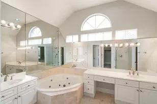 4746 Post Oak Timber Dr, Houston, TX 77056 - Photo 29