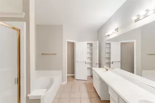 3931 Shadow Trace Cir, Houston, TX 77082 - Photo 25