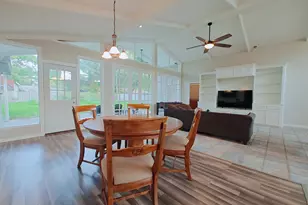 321 21st Ave N, Texas City, TX 77590 - Photo 9