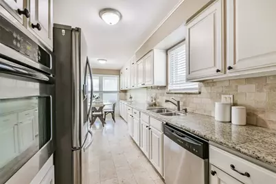 10902 Braewick Drive, Houston, TX 77096 - Photo 9